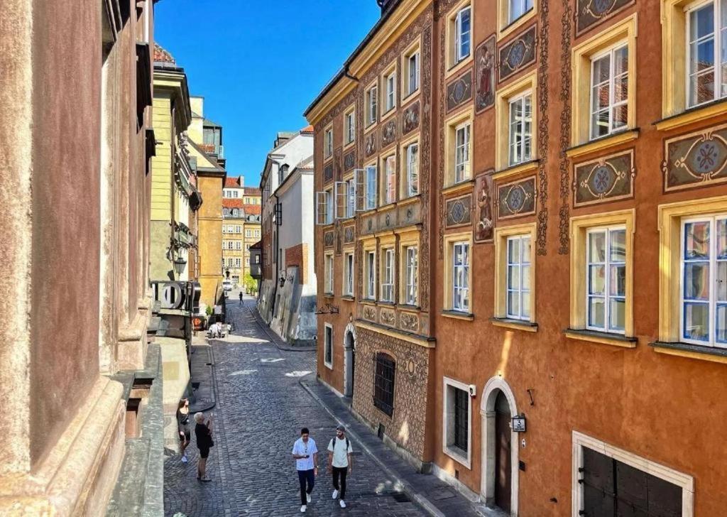 1 In Old City Варшава Екстериор снимка